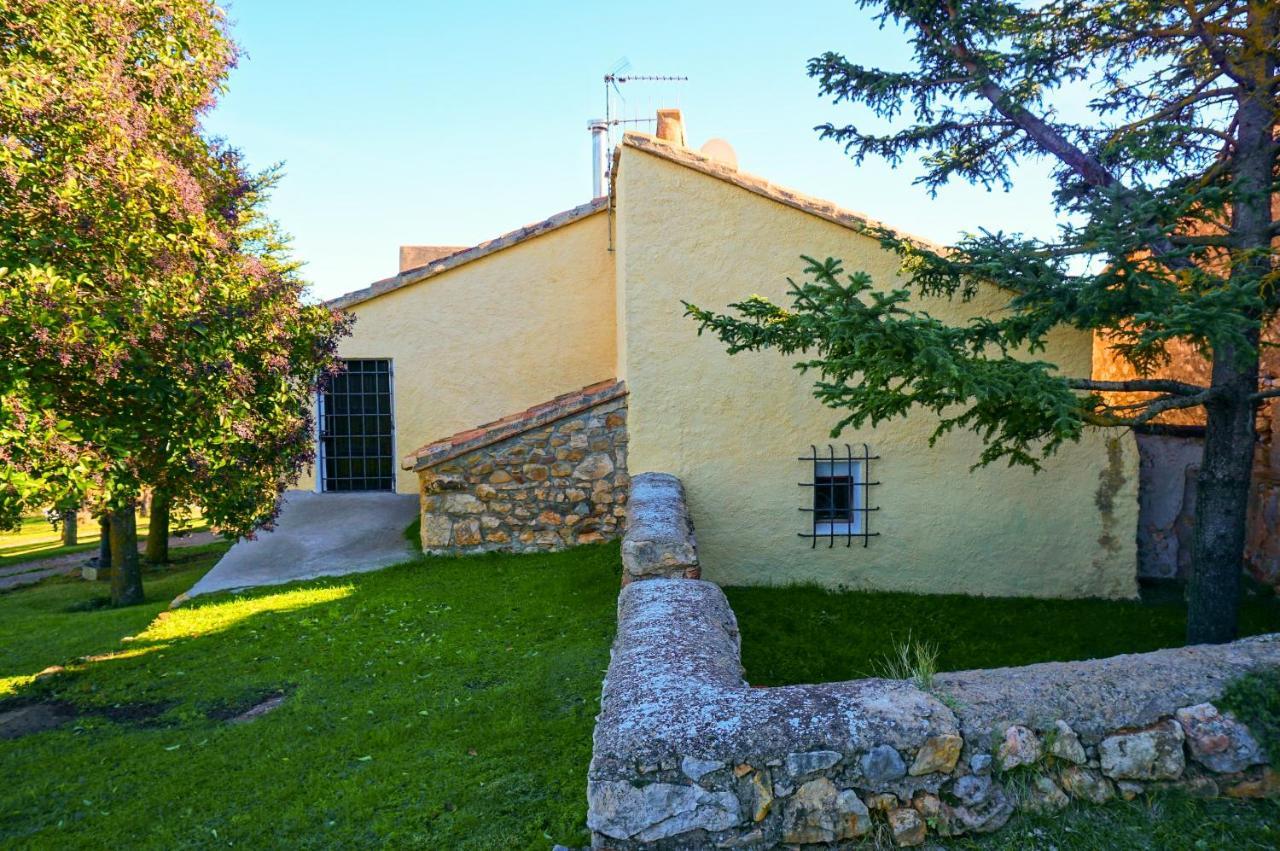 Masia La Sazadilla Con Piscina Albentosa